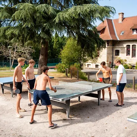 Campingplads Village Chateau Cazaleres *