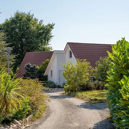 Village Chateau Cazaleres *
