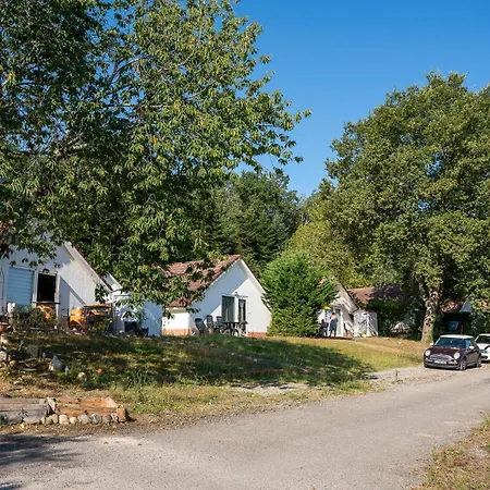 Village Chateau Cazaleres Campingplads Daumazan-sur-Arize