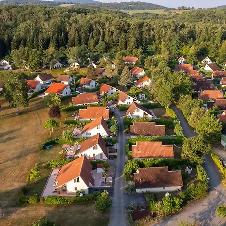 Village Chateau Cazaleres Campsite *