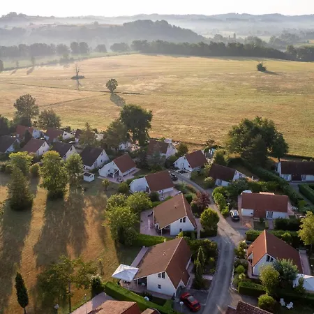 Village Chateau Cazaleres *