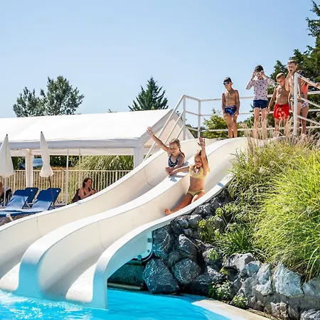 Village Chateau Cazaleres Campingplads Daumazan-sur-Arize